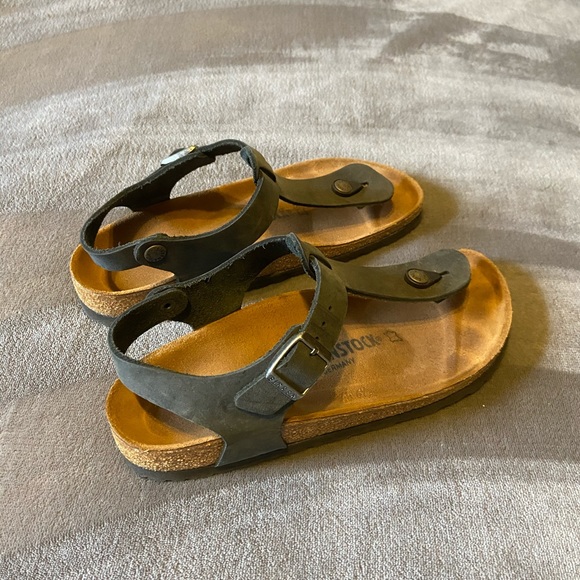 birkenstock kairo oiled leather black